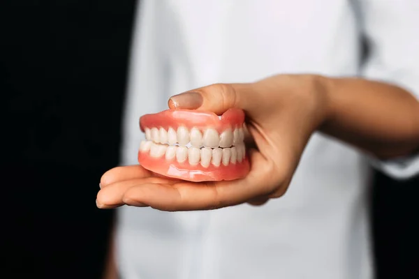 best partial denture services in Malviya Nagar, Delhi