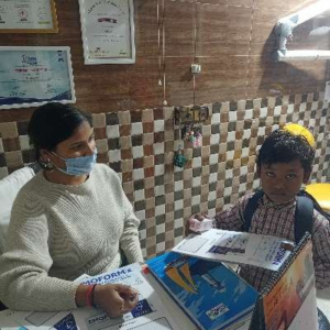 Best Dentist doctor in Malviya Nagar